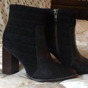 NWOT Madewell black leather booties